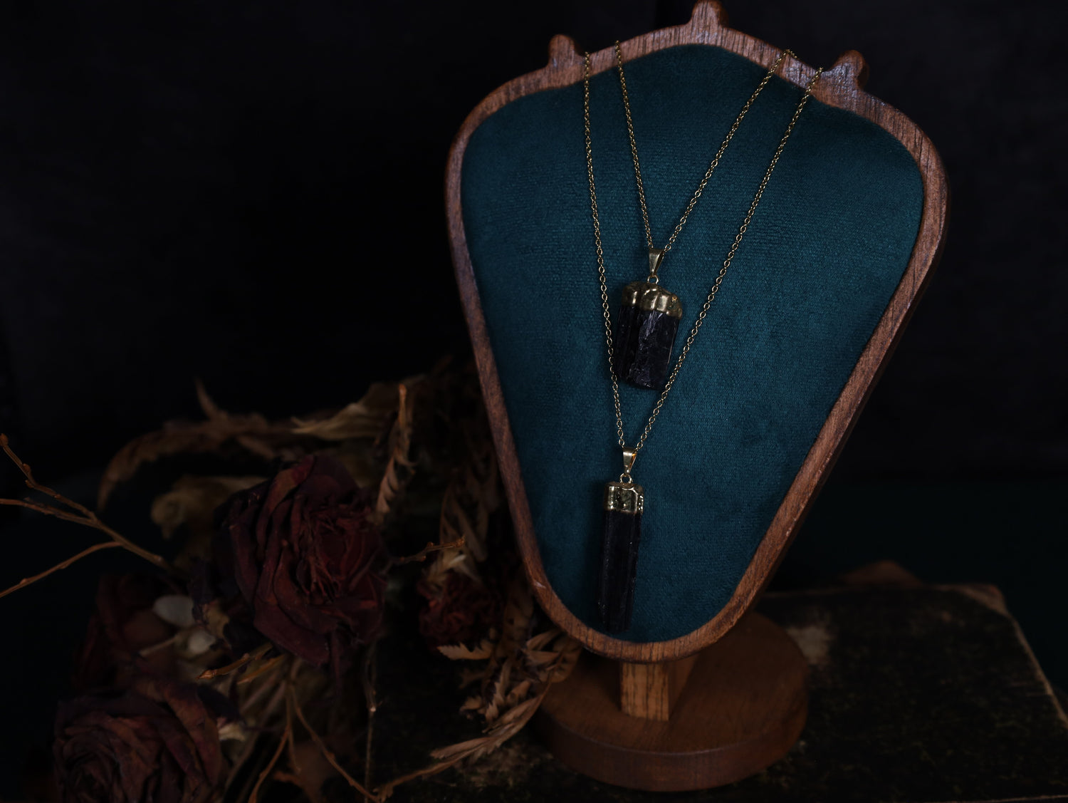 Turmalin Halsketten mit Goldfassung