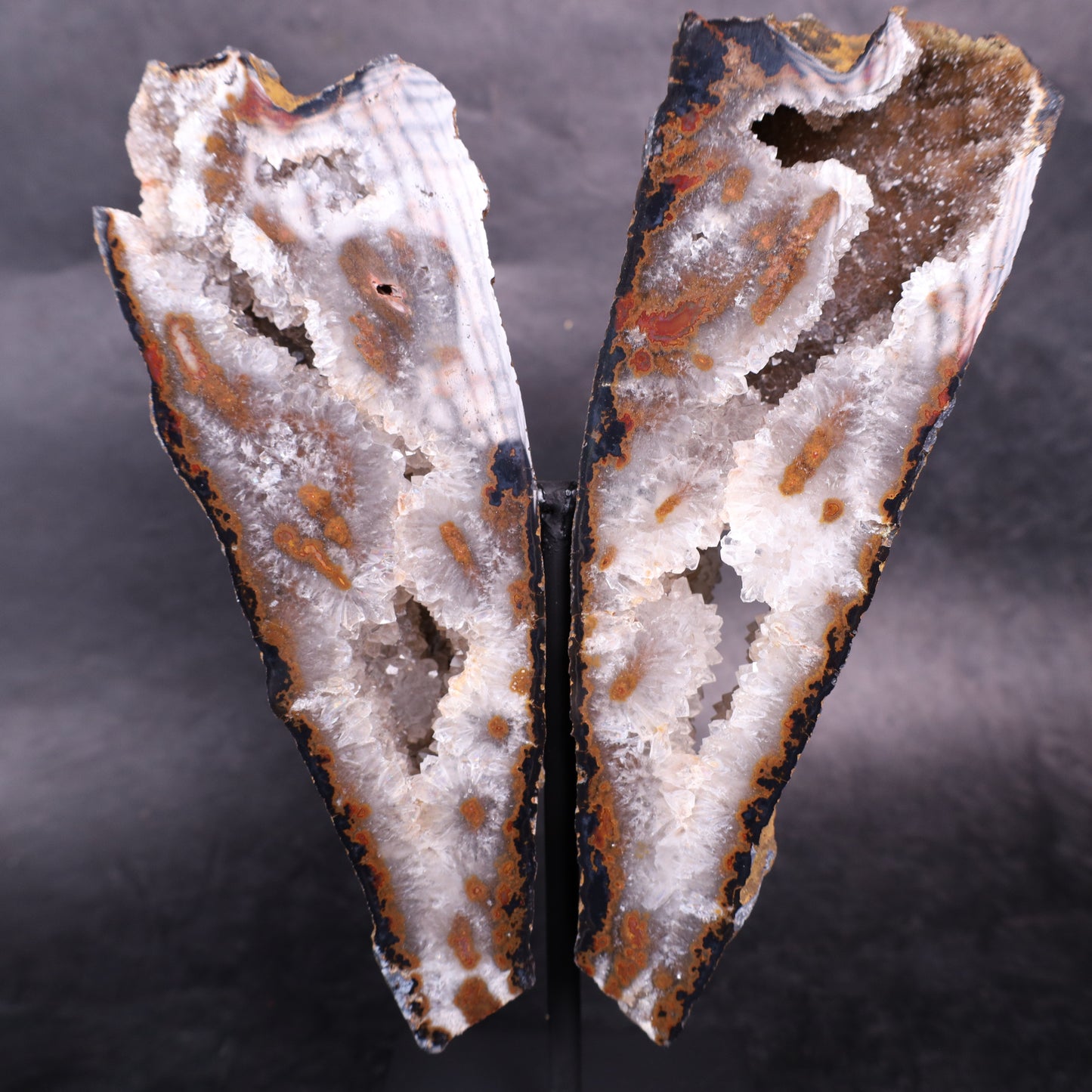 Achatgeoden Paar auf Metallständer