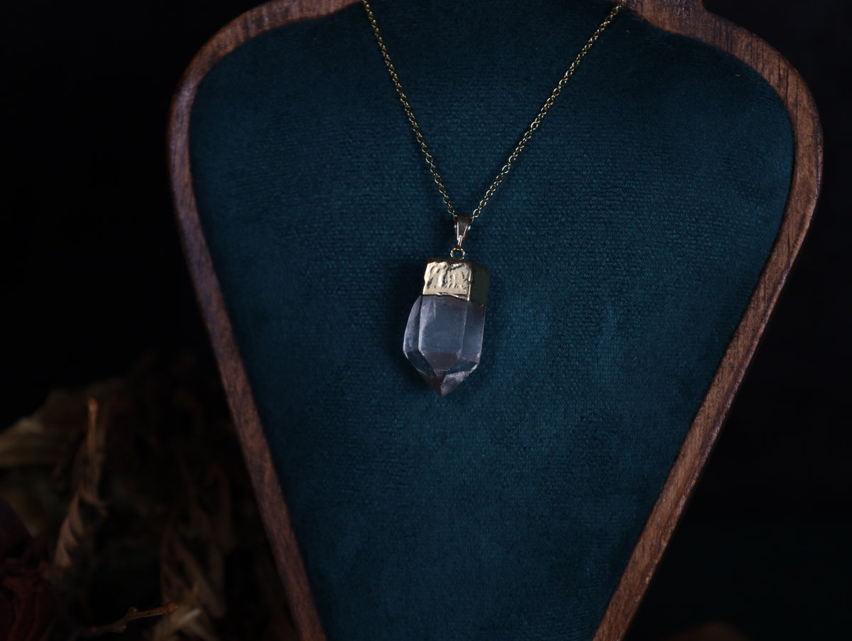 Bergkristall Anhänger mit Goldfassung