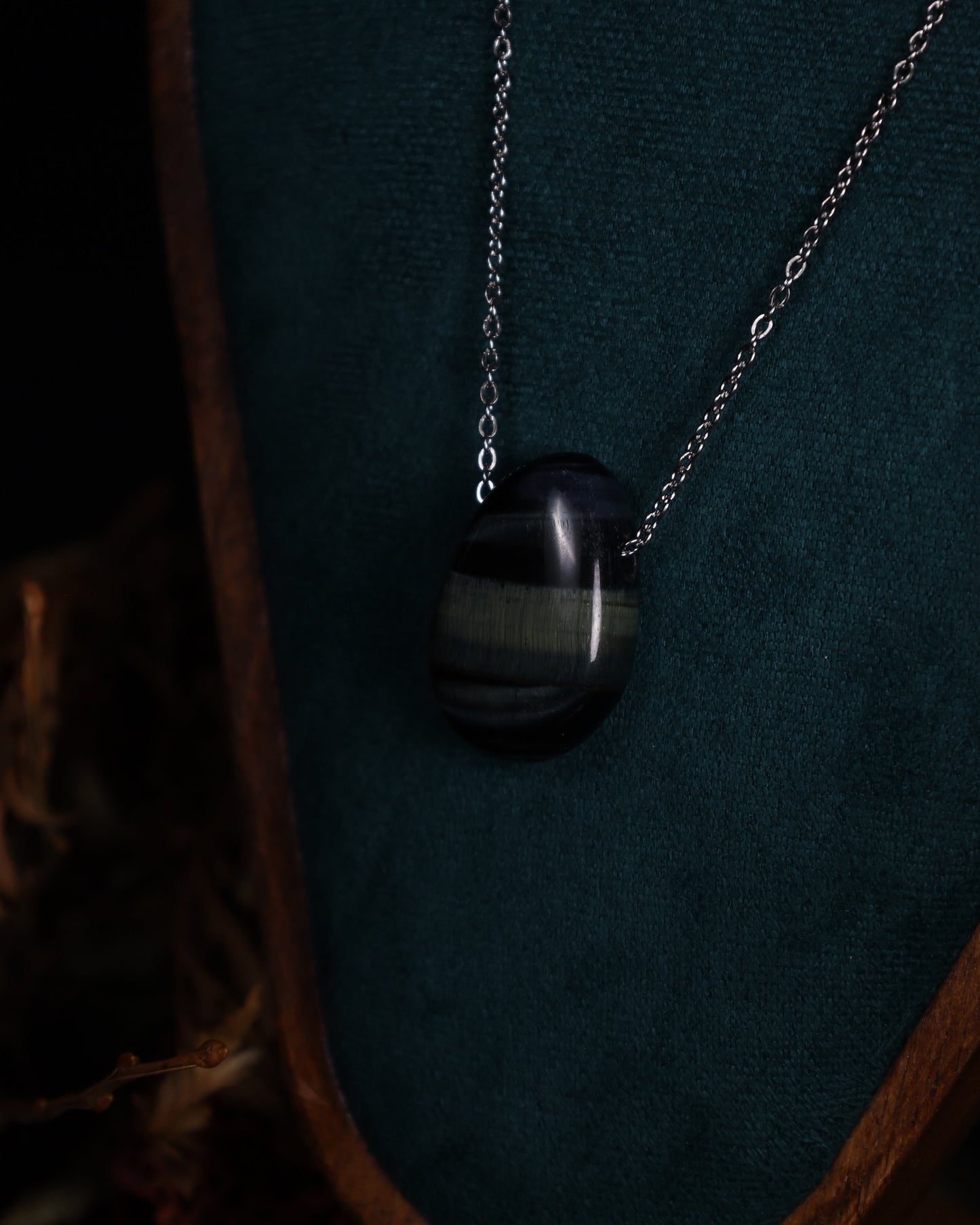 Hawkeye Teardrop Pendant
