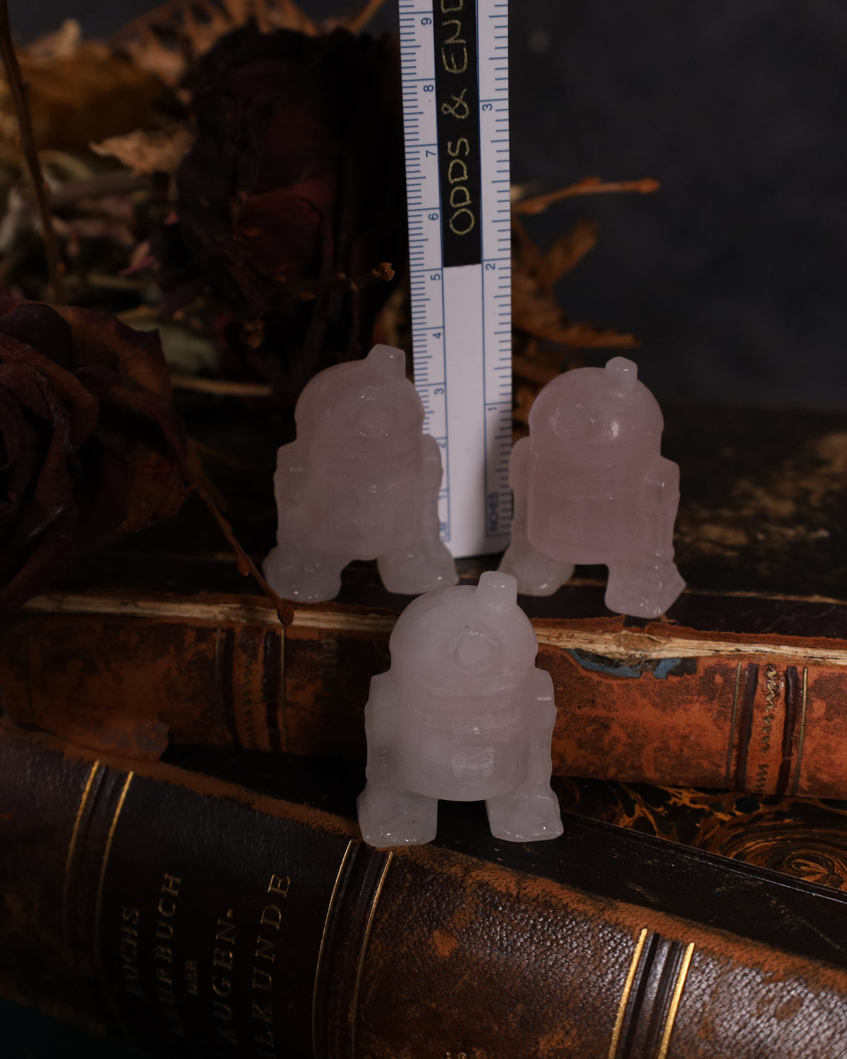 R2D2 figurine made of quartz | approx. 4 cm