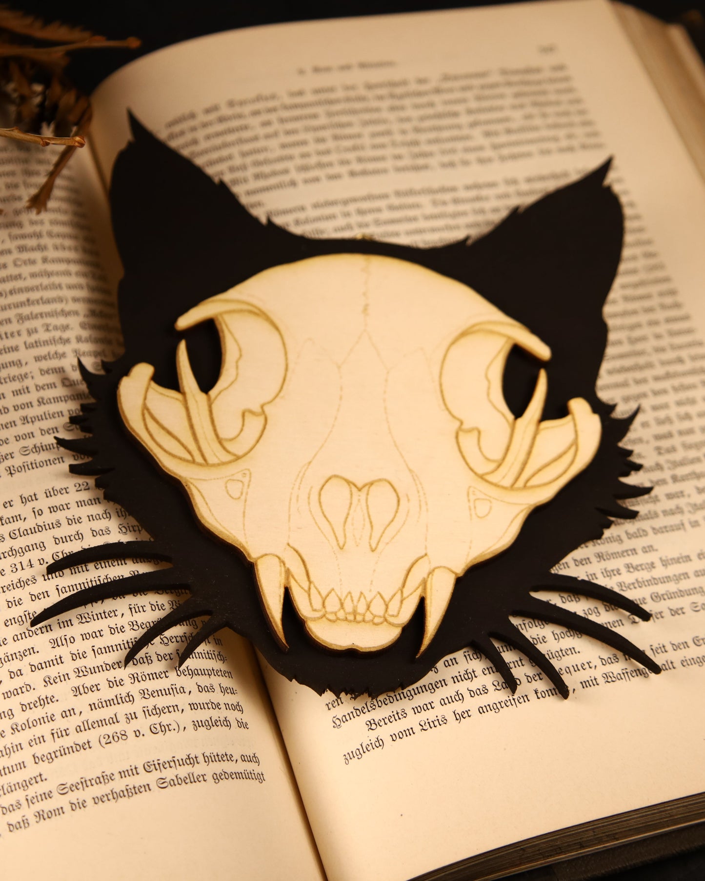 Katzenschädel - Wandaufhänger | Vegan Taxidermie